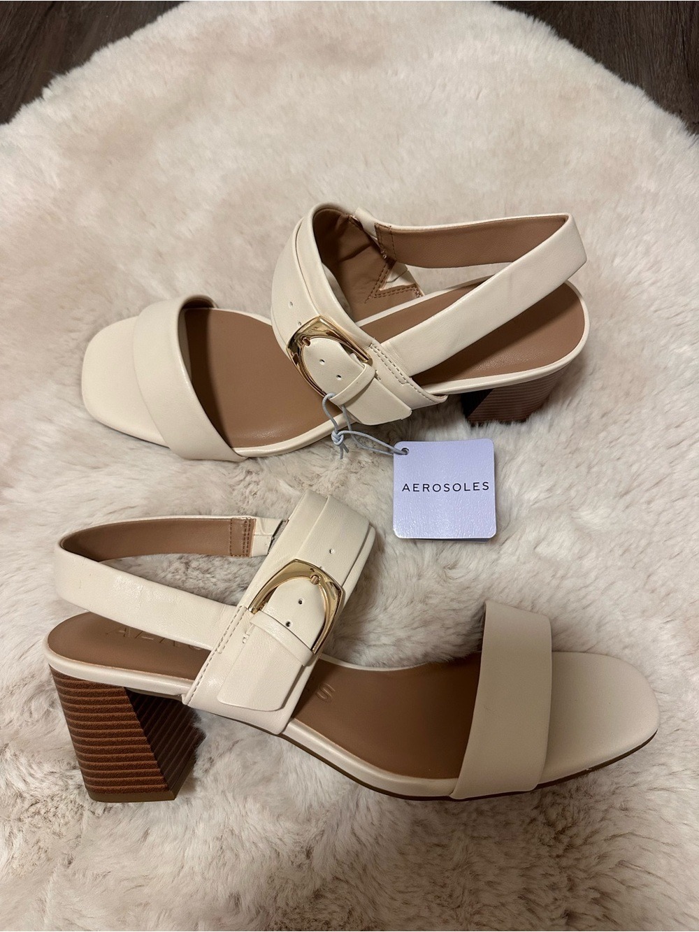 Aerosoles Cream Block Heel Sandals with Buckle size 10